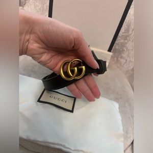 Gucci GG Marmont Thin Belt. Black with gold hardware. Size 75 (30 in)